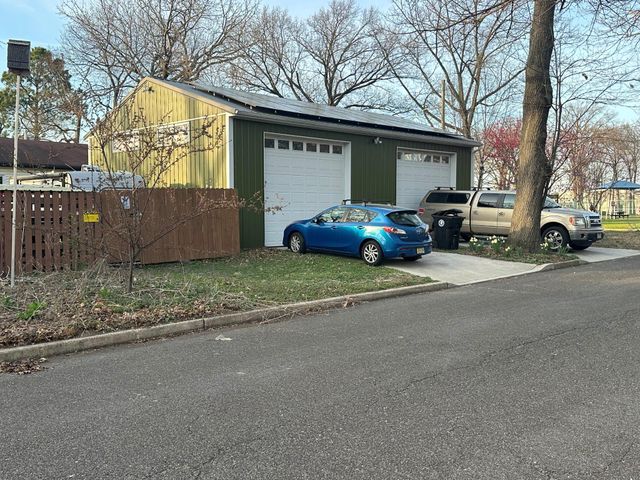 728 S WARRINGTON AVE, Cinnaminson, NJ 08077