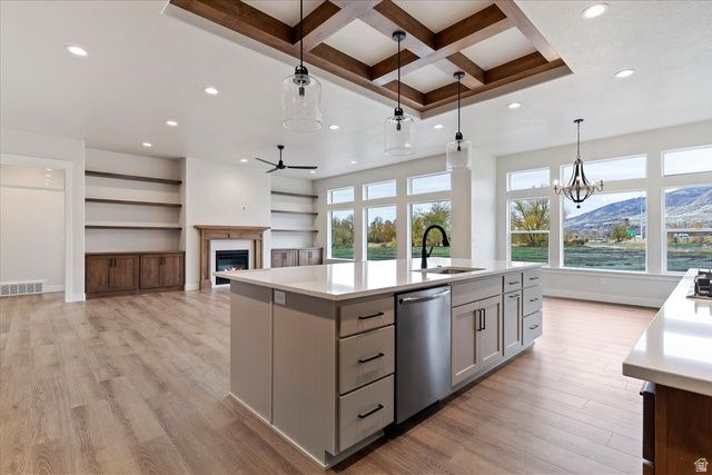 442 W RANDYS CT, Farmington, UT 84025