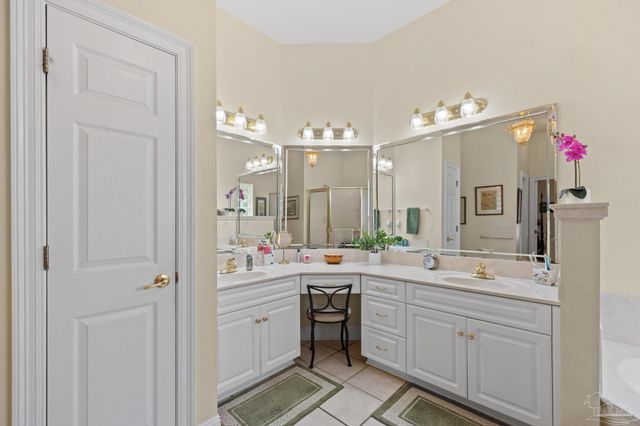 9740 Limpkin Ln, Pensacola, FL 32507