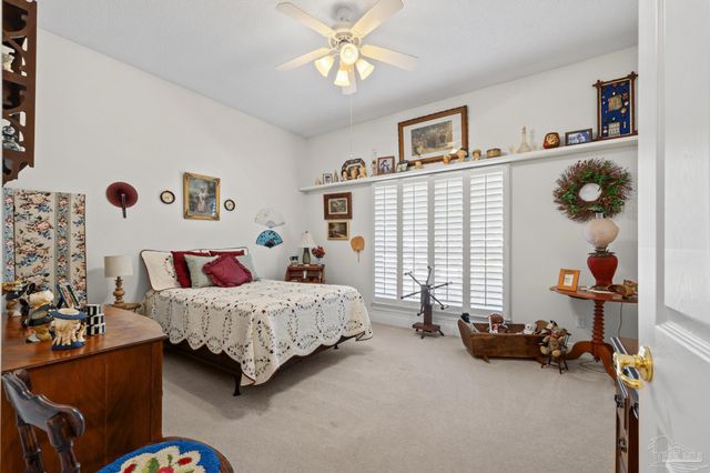 9740 Limpkin Ln, Pensacola, FL 32507