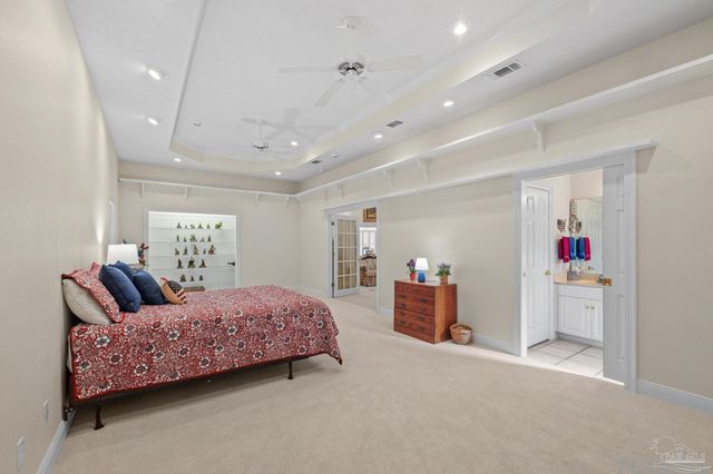 9740 Limpkin Ln, Pensacola, FL 32507