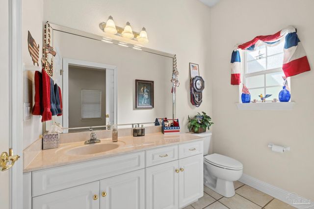 9740 Limpkin Ln, Pensacola, FL 32507