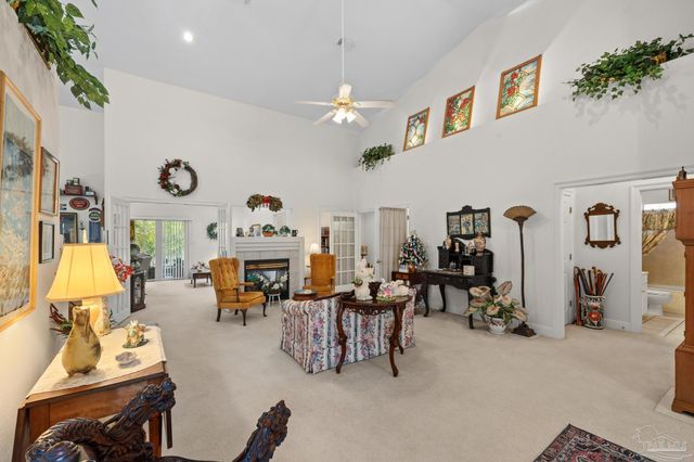 9740 Limpkin Ln, Pensacola, FL 32507