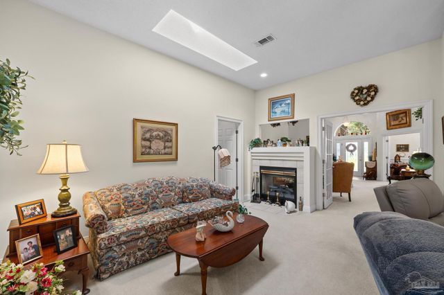 9740 Limpkin Ln, Pensacola, FL 32507