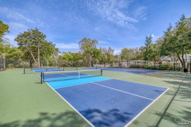 9740 Limpkin Ln, Pensacola, FL 32507