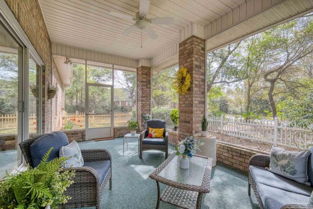 9740 Limpkin Ln, Pensacola, FL 32507