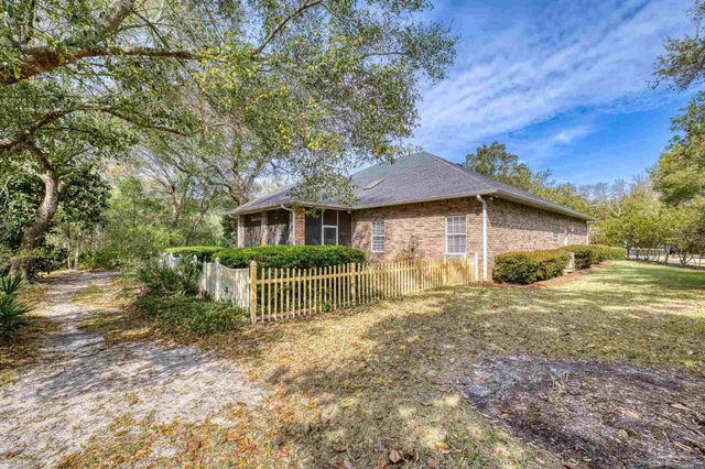 9740 Limpkin Ln, Pensacola, FL 32507