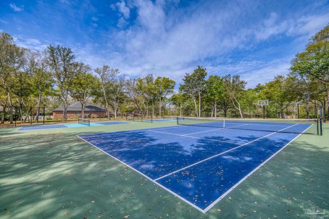 9740 Limpkin Ln, Pensacola, FL 32507