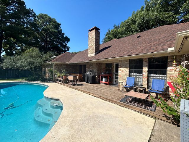 3601 Montecito Drive, Denton, TX 76205