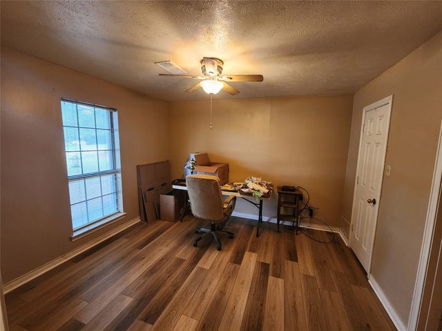 3601 Montecito Drive, Denton, TX 76205