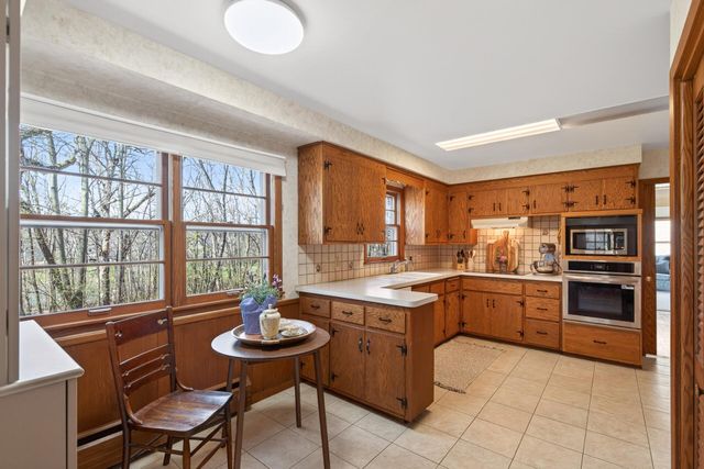 8225 Niagara Lane N, Maple Grove, MN 55311