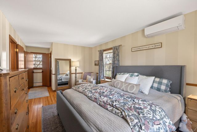 8225 Niagara Lane N, Maple Grove, MN 55311