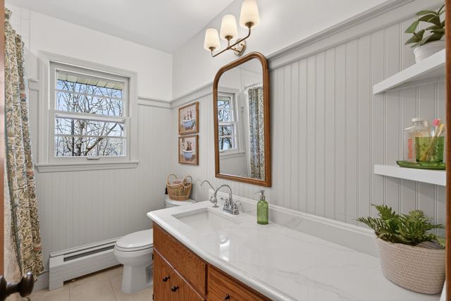 8225 Niagara Lane N, Maple Grove, MN 55311