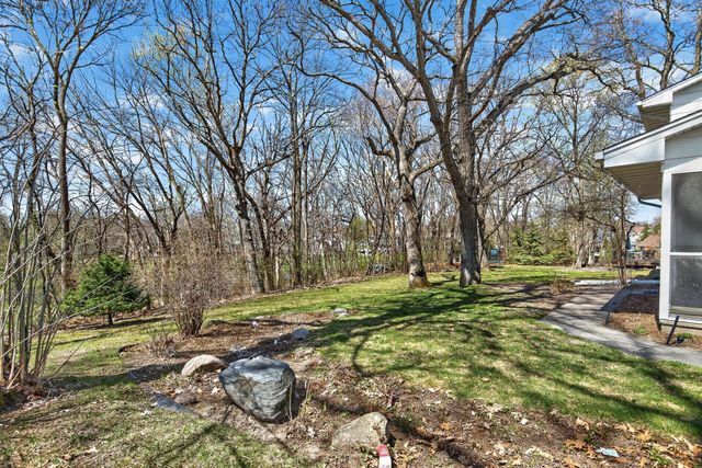 8225 Niagara Lane N, Maple Grove, MN 55311