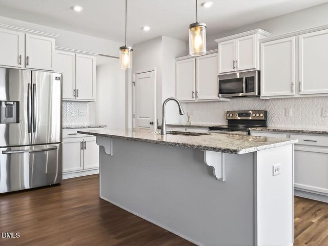 7218 Cabernet Franc Drive, Willow Springs, NC 27592