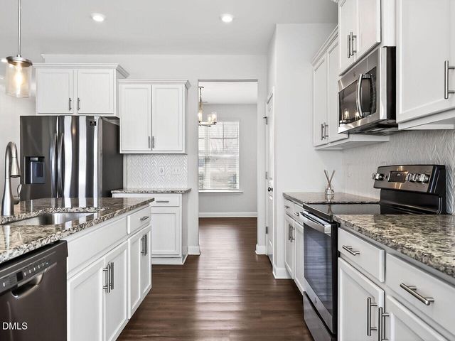 7218 Cabernet Franc Drive, Willow Springs, NC 27592