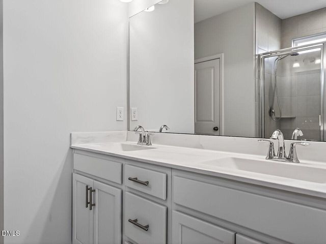 7218 Cabernet Franc Drive, Willow Springs, NC 27592