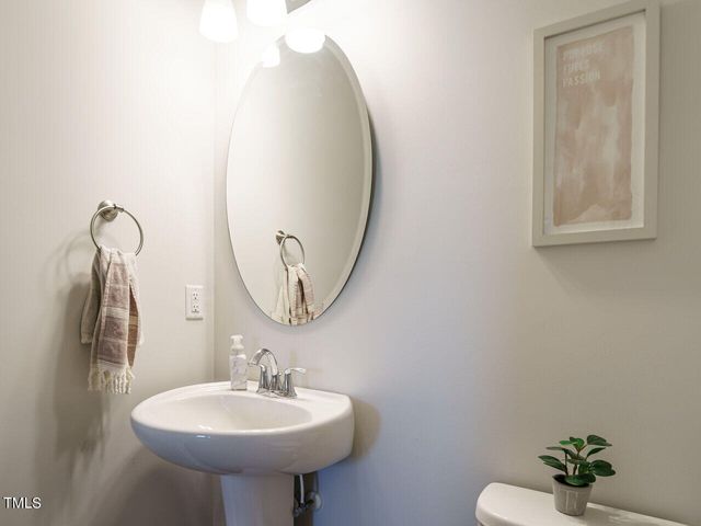 7218 Cabernet Franc Drive, Willow Springs, NC 27592