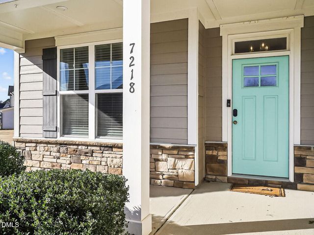 7218 Cabernet Franc Drive, Willow Springs, NC 27592