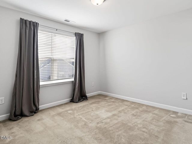 7218 Cabernet Franc Drive, Willow Springs, NC 27592