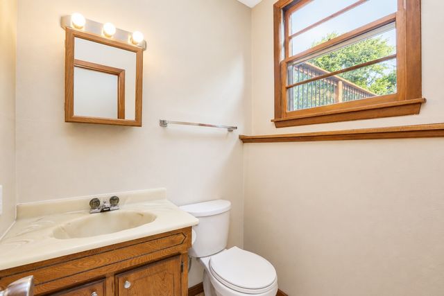 3231 Summit Vista Drive, Des Moines, IA 50321