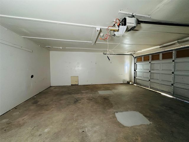 12791 Lake Conroe Hills Drive, Willis, TX 77318