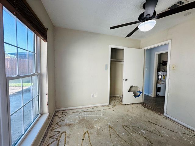 12791 Lake Conroe Hills Drive, Willis, TX 77318