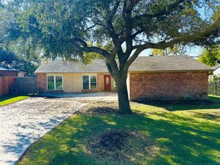 12791 Lake Conroe Hills Drive, Willis, TX 77318