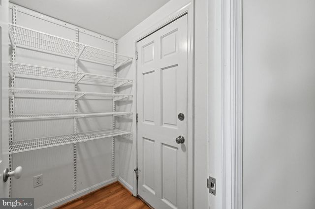 406 10TH ST SE, Washington, DC 20003