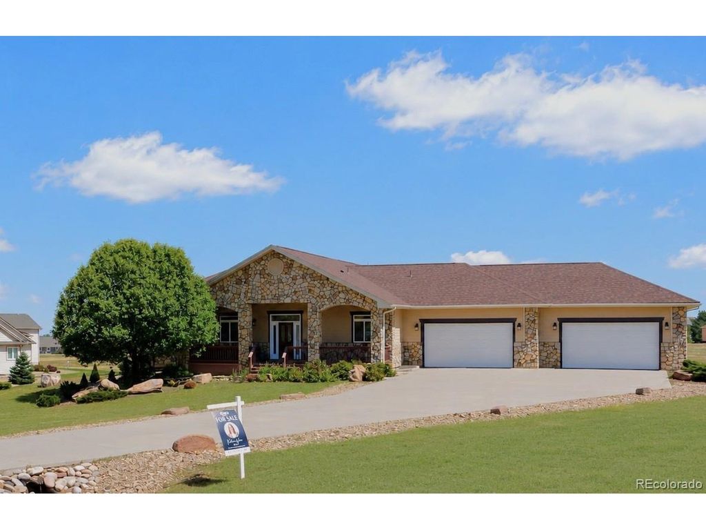 4803 Malibu Dr, Berthoud, CO 80513