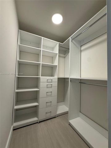 5055 Collins Ave 6F, Miami Beach, FL 33140