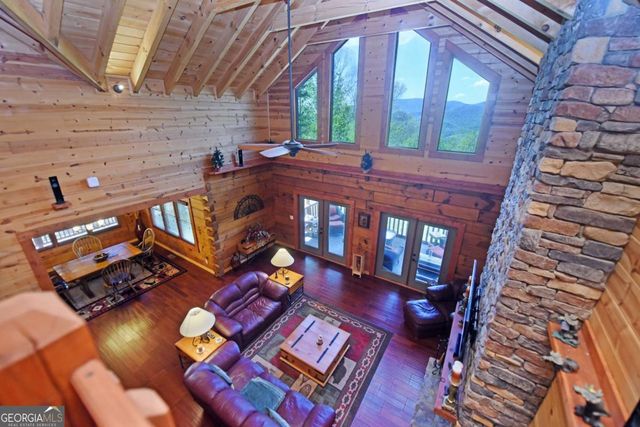327 Prospectors Pass, Ellijay, GA 30536