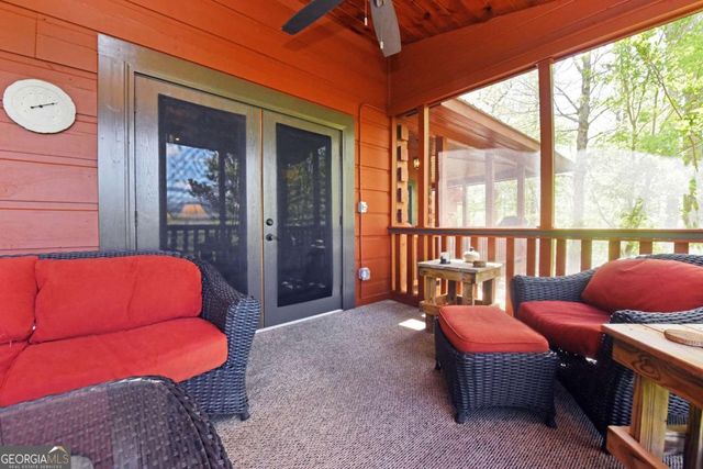 327 Prospectors Pass, Ellijay, GA 30536