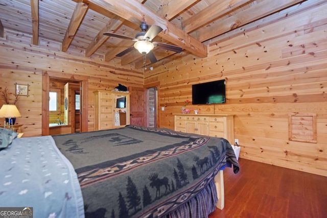 327 Prospectors Pass, Ellijay, GA 30536