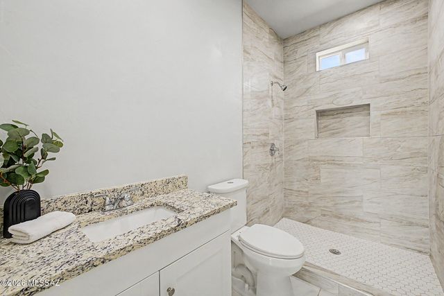 148 S Richmond Drive S, Vail, AZ 85641