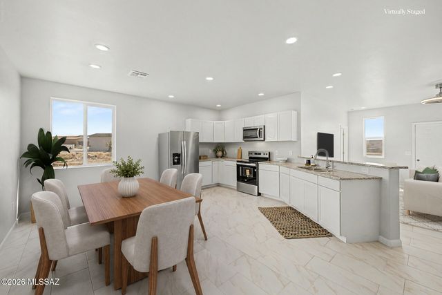 148 S Richmond Drive S, Vail, AZ 85641