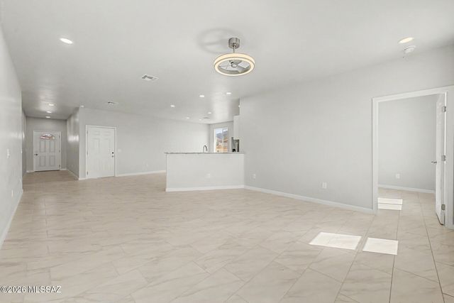 148 S Richmond Drive S, Vail, AZ 85641