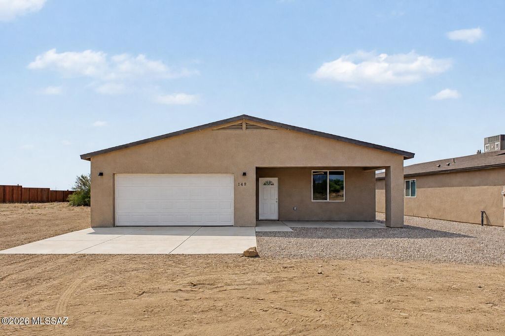 148 S Richmond Drive S, Vail, AZ 85641