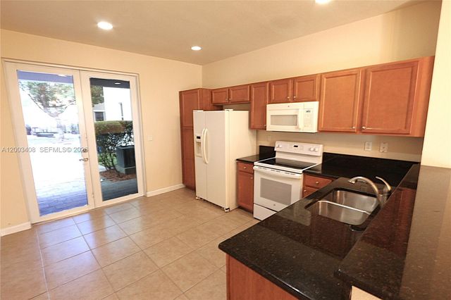 9540 SW 169th Place, Miami, FL 33196