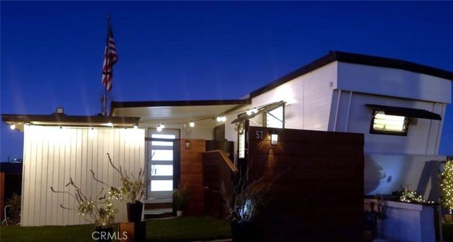 1900 W Artesia 57, Torrance, CA 90504