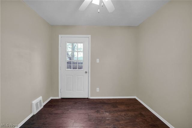 18721 Fairway Avenue, Maple Heights, OH 44137