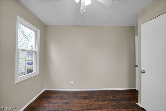 18721 Fairway Avenue, Maple Heights, OH 44137