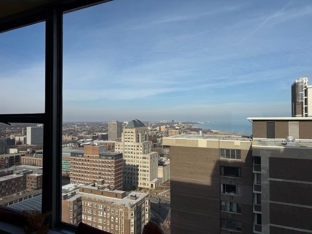 6301 N SHERIDAN Road 24C, Chicago, IL 60660