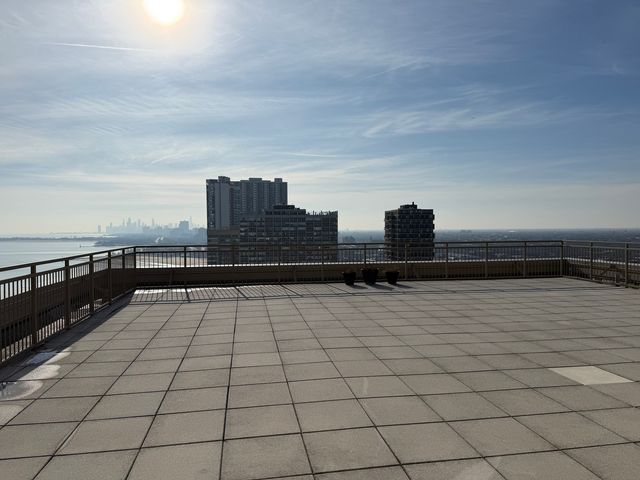 6301 N SHERIDAN Road 24C, Chicago, IL 60660