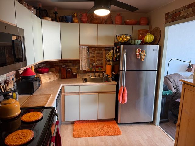 6301 N SHERIDAN Road 24C, Chicago, IL 60660