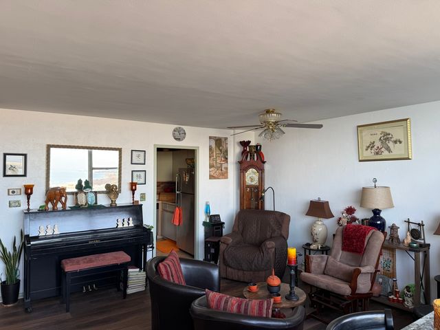 6301 N SHERIDAN Road 24C, Chicago, IL 60660