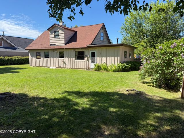 2615 Turnagain Parkway, Anchorage, AK 99517