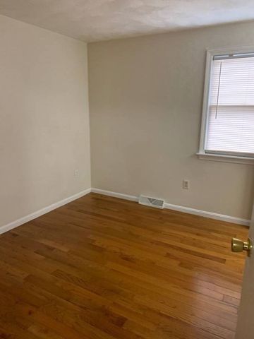 116 Central Street 116, Ashland, MA 01721