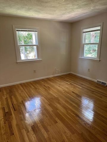 116 Central Street 116, Ashland, MA 01721