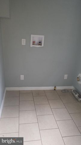 868 N FARSON ST, Philadelphia, PA 19139
